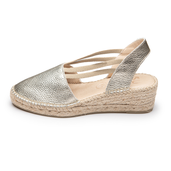 Adela cuña baja metal oro